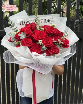 HOA TỐT NGHIÊP HB05