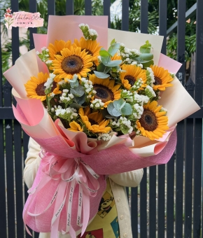 HOA TỐT NGHIỆP HB02